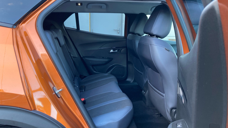 Peugeot 2008 1.2 PureTech 130 Allure 5dr Petrol Estate